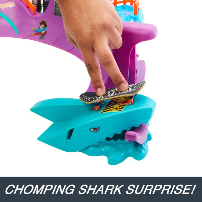 Hot Wheels Skate Octopark Playset. With Exclusive Fingerboard And Skate Shoes - Image 4