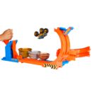 Hot Wheels Monster Trucks Pista de Juguete Competencia de Big Foot Giros Extremos