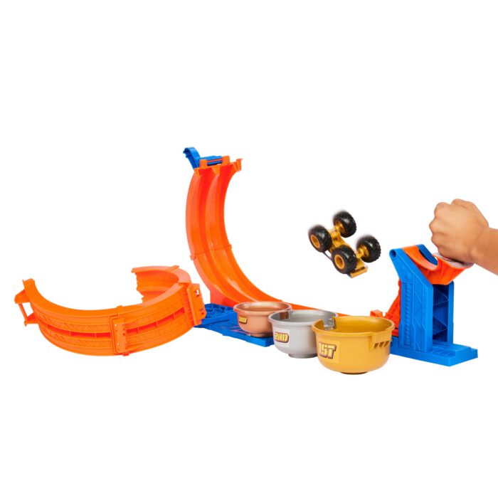 Hot Wheels Monster Trucks Pista de Juguete Competencia de Big Foot Giros Extremos - Image 4